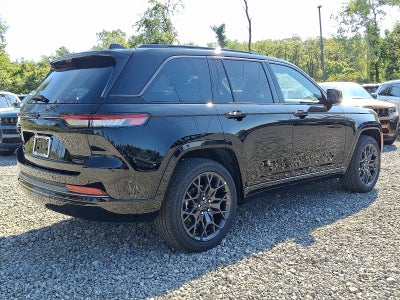 2027 Jeep Grand Cherokee Summit