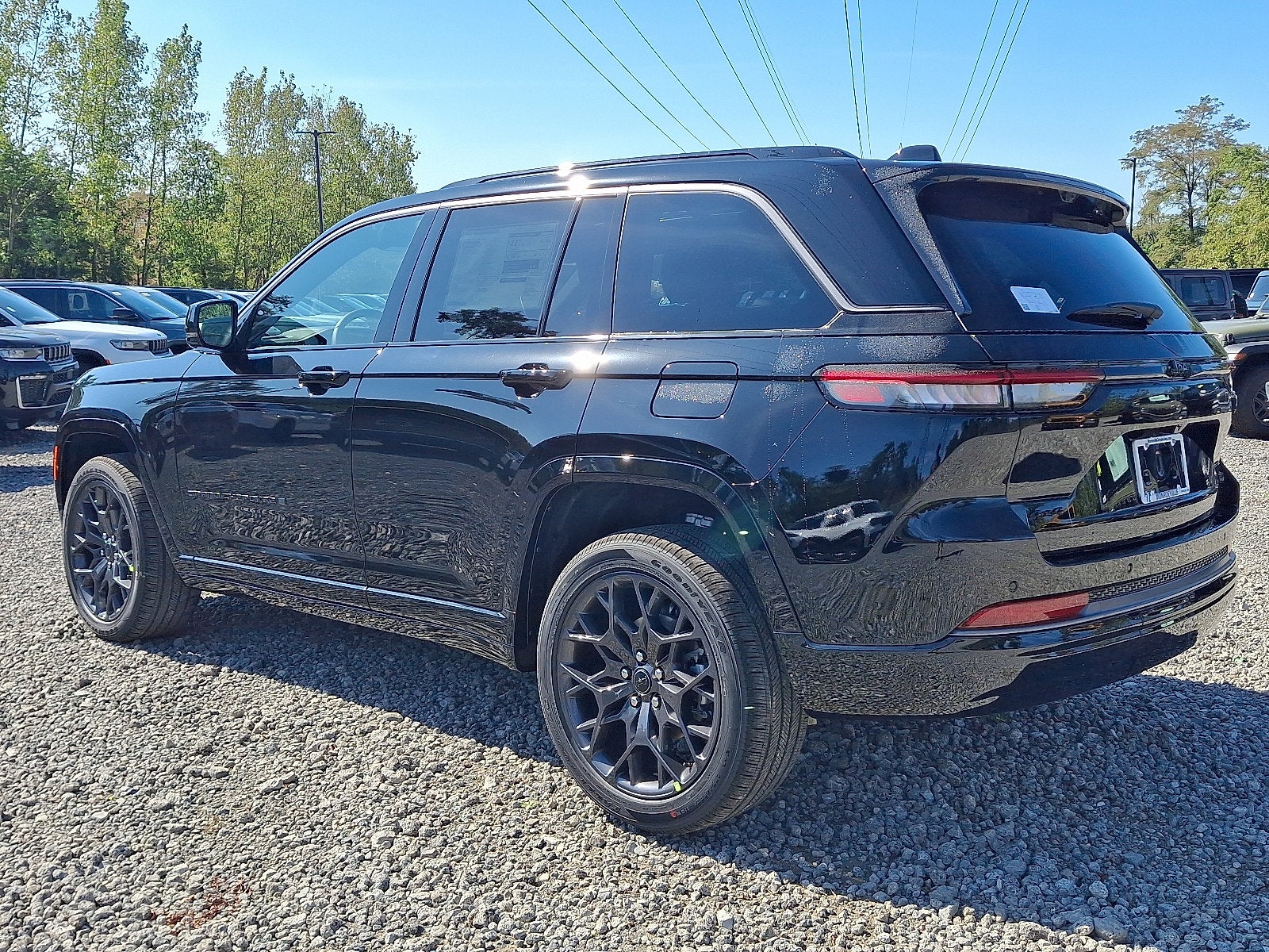 2027 Jeep Grand Cherokee Summit