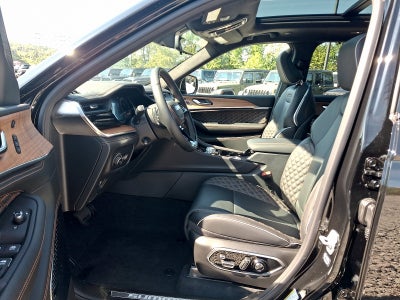 2027 Jeep Grand Cherokee Summit