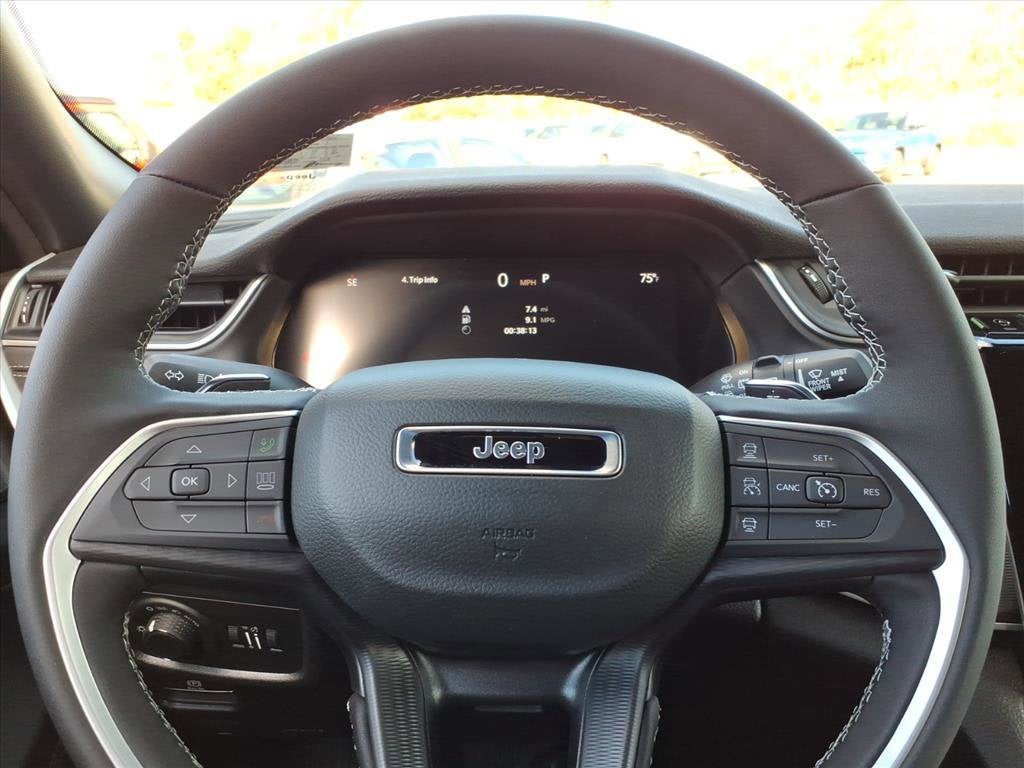 2025 Jeep Grand Cherokee L Laredo X