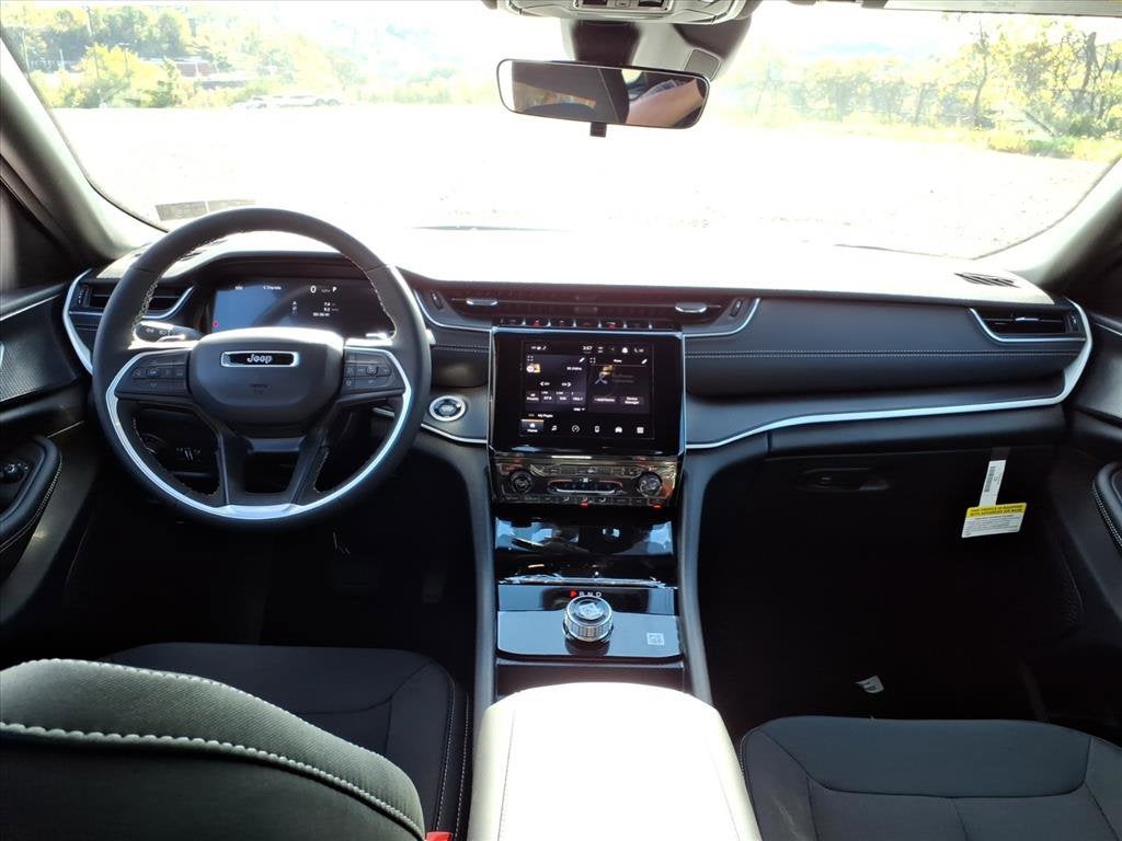 2025 Jeep Grand Cherokee L Laredo X