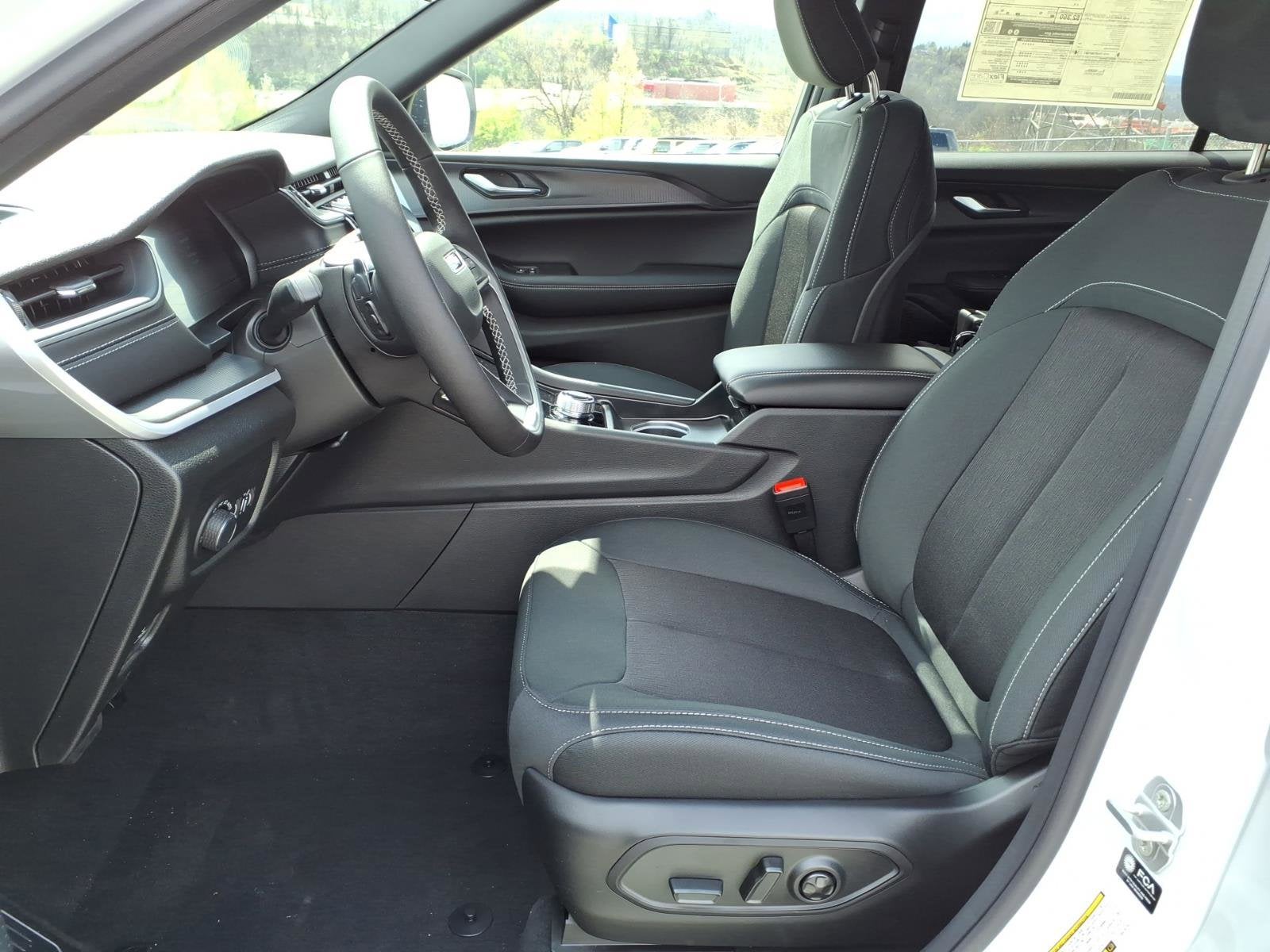 2026 Jeep Grand Cherokee L Laredo X