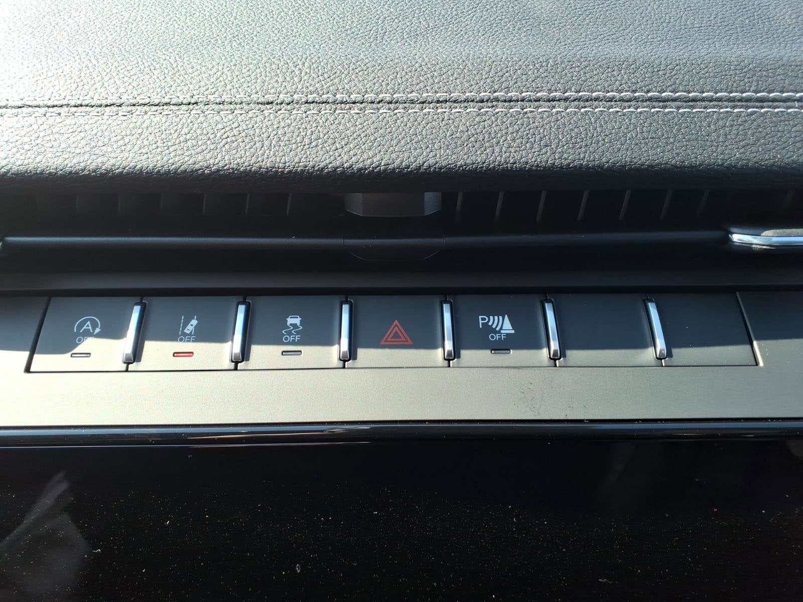 2026 Jeep Grand Cherokee L Laredo Altitude