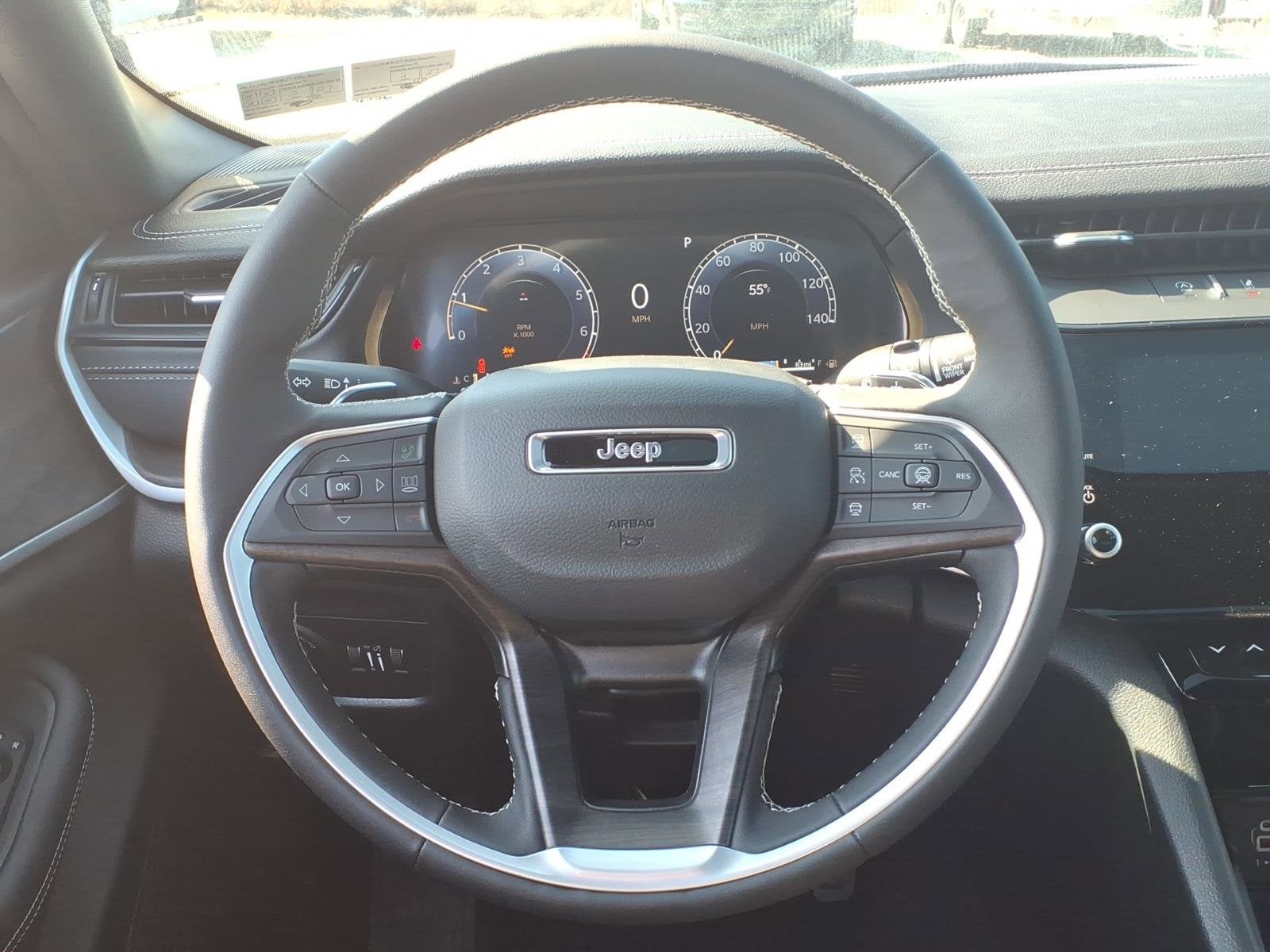 2026 Jeep Grand Cherokee L Laredo Altitude