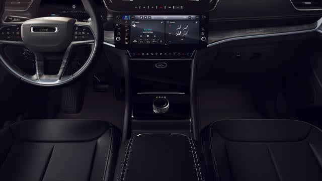 2026 Jeep Grand Cherokee L Laredo Altitude