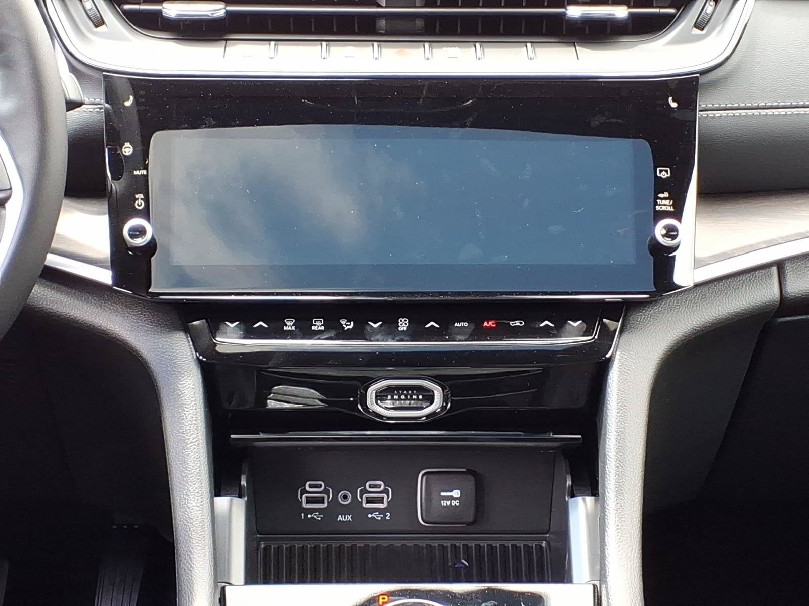 2026 Jeep Grand Cherokee L Laredo Altitude