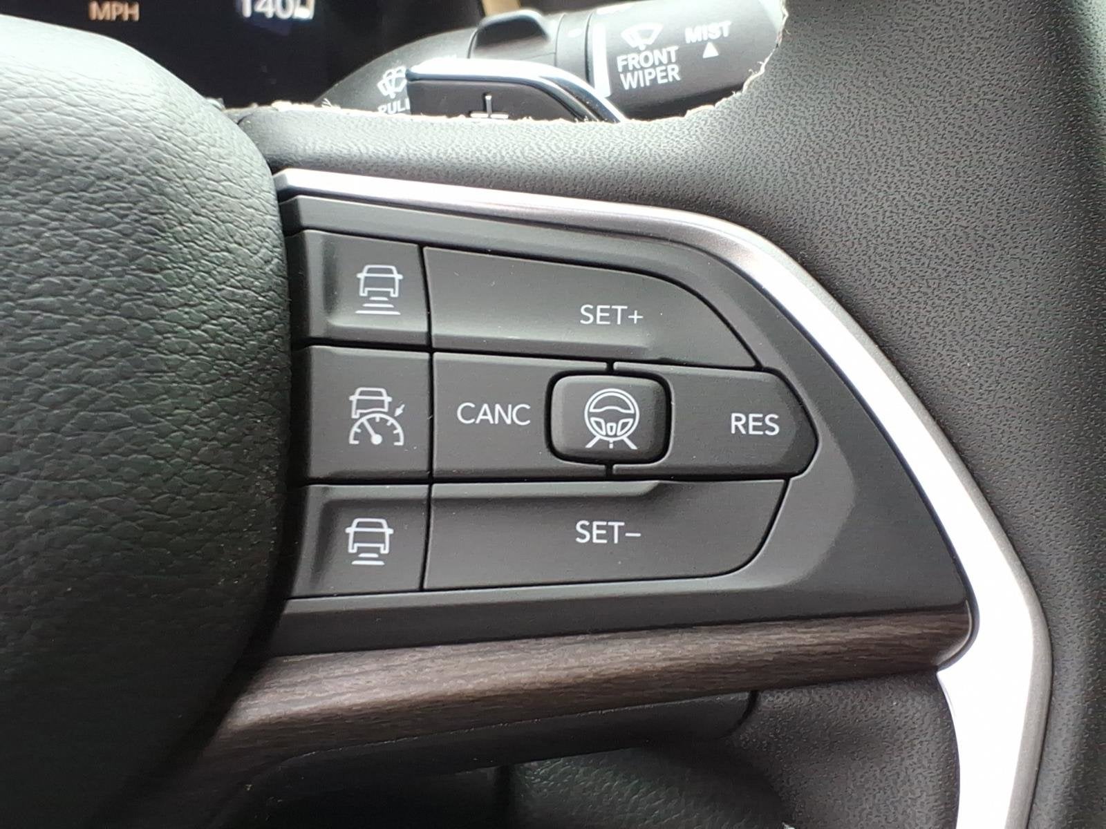 2026 Jeep Grand Cherokee L Laredo Altitude