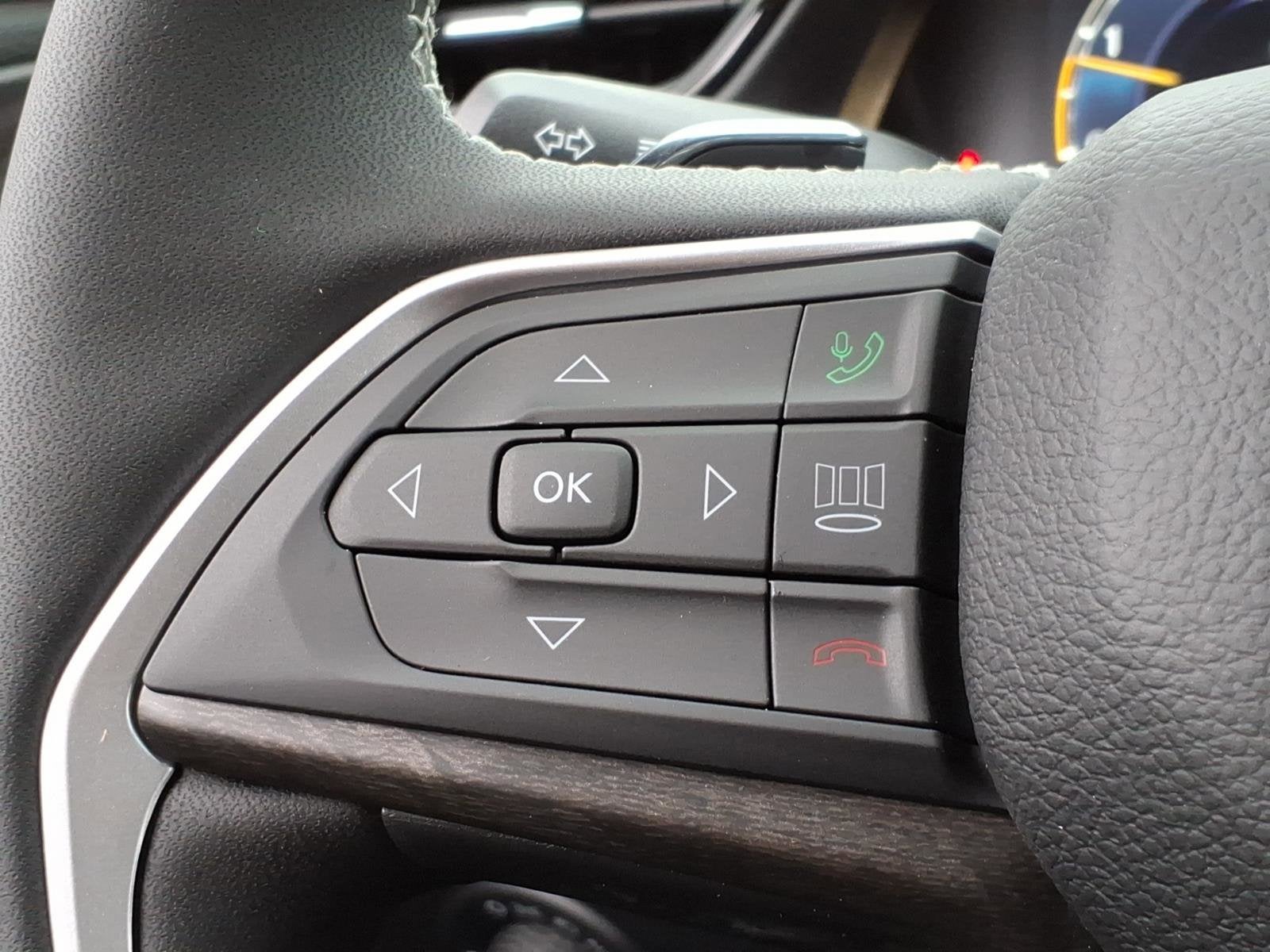 2026 Jeep Grand Cherokee L Laredo Altitude