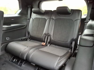 2026 Jeep Grand Cherokee L Laredo Altitude