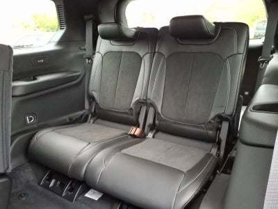 2026 Jeep Grand Cherokee L Laredo Altitude