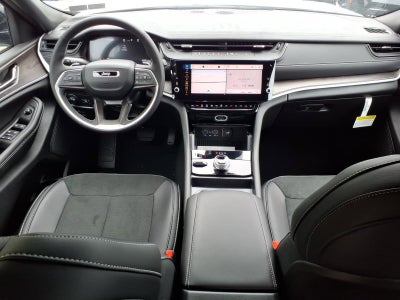 2026 Jeep Grand Cherokee L Laredo Altitude