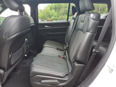 2026 Jeep Grand Cherokee L Laredo Altitude