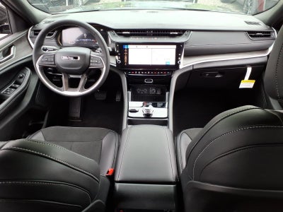 2026 Jeep Grand Cherokee L Laredo Altitude
