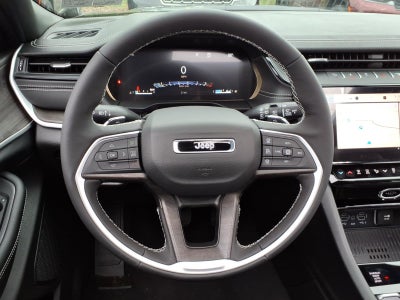 2026 Jeep Grand Cherokee L Laredo Altitude