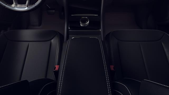 2026 Jeep Grand Cherokee L Laredo Altitude