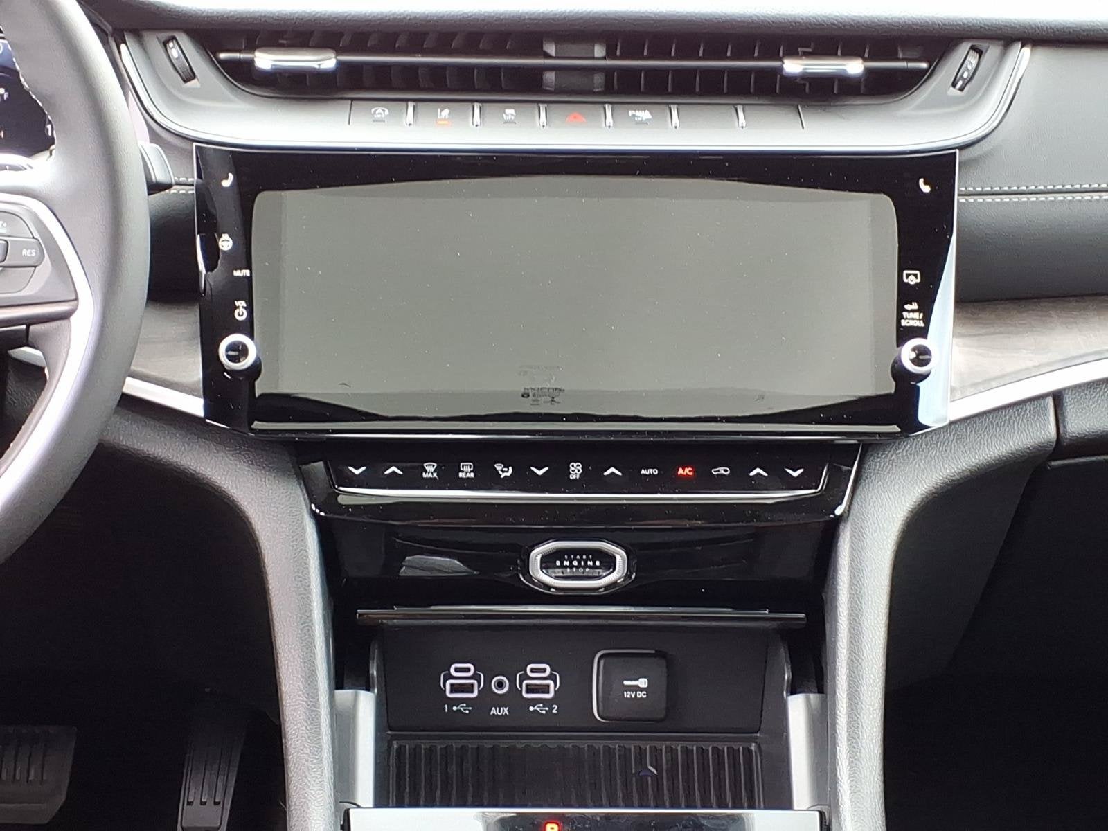 2026 Jeep Grand Cherokee L Laredo Altitude