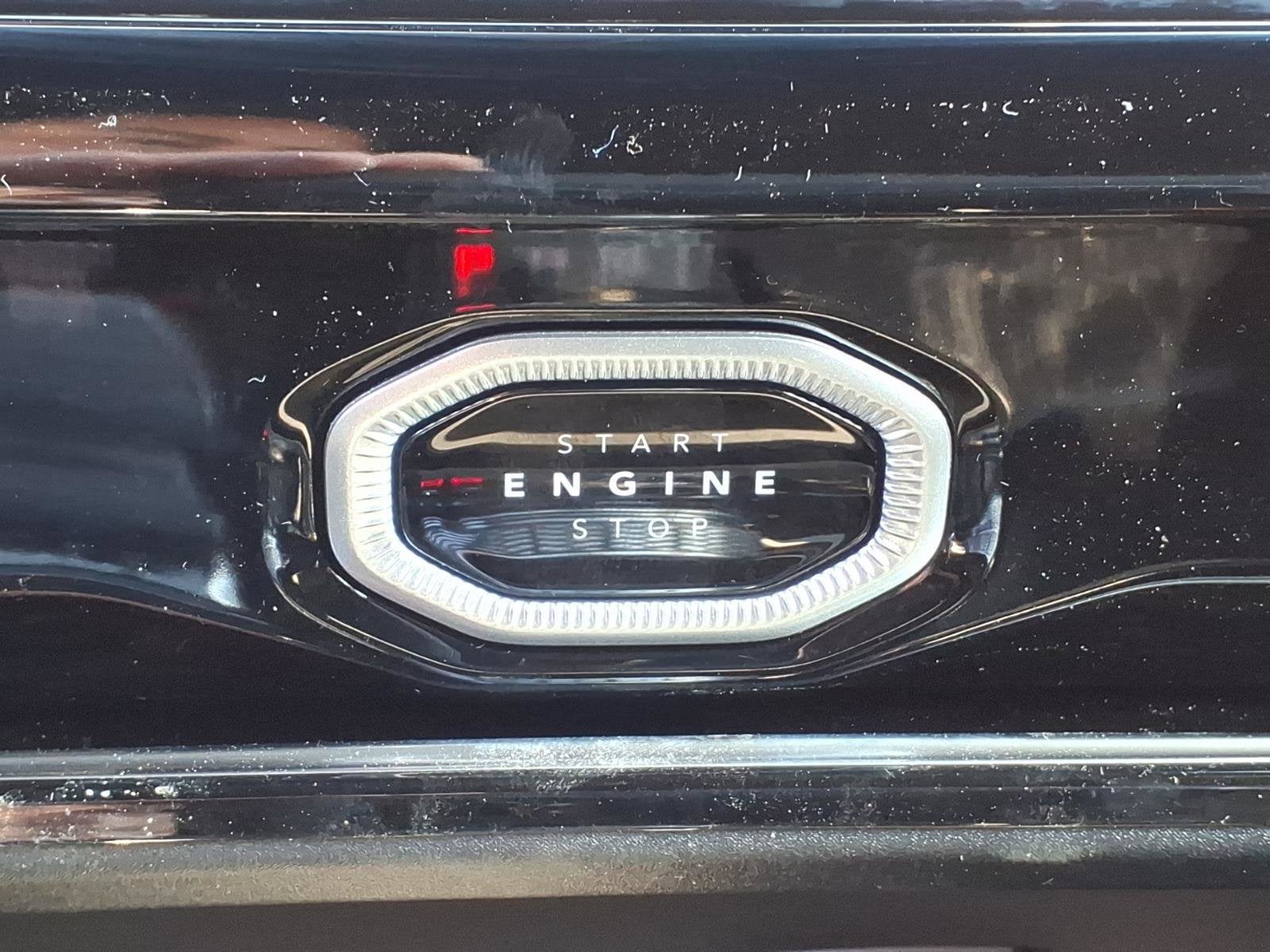 2026 Jeep Grand Cherokee L Laredo Altitude