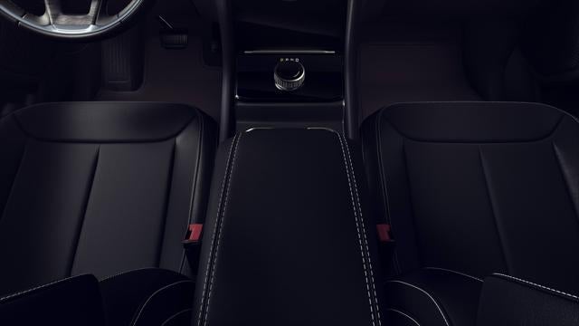 2026 Jeep Grand Cherokee L Laredo Altitude