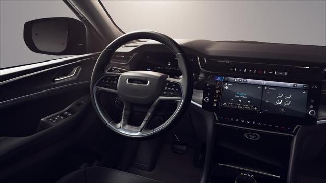 2026 Jeep Grand Cherokee L Laredo Altitude