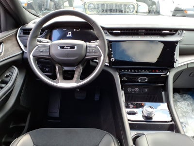 2026 Jeep Grand Cherokee L Laredo Altitude