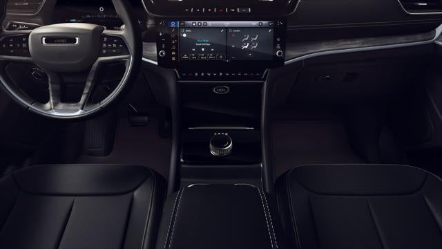 2026 Jeep Grand Cherokee L Laredo Altitude