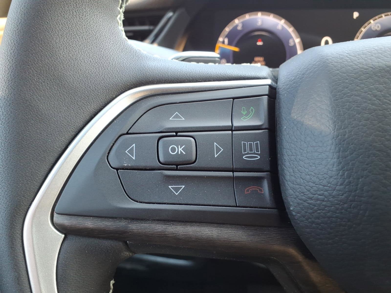 2026 Jeep Grand Cherokee L Laredo Altitude