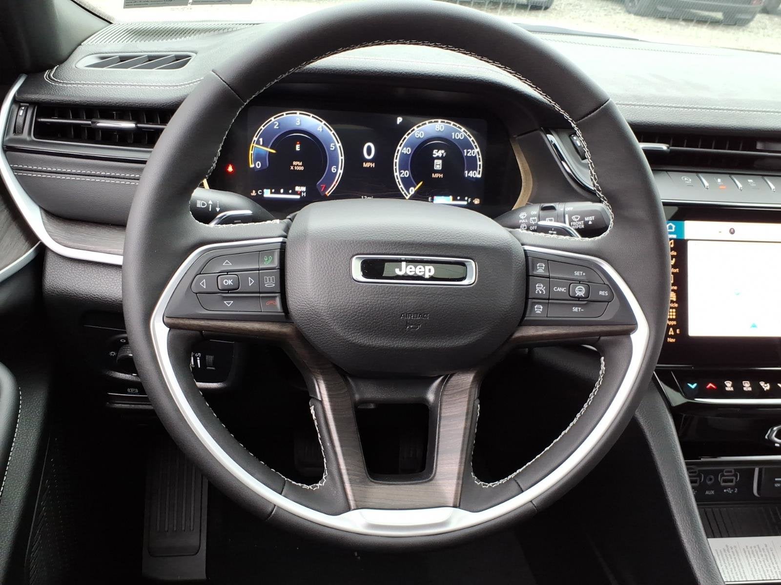 2026 Jeep Grand Cherokee L Laredo Altitude