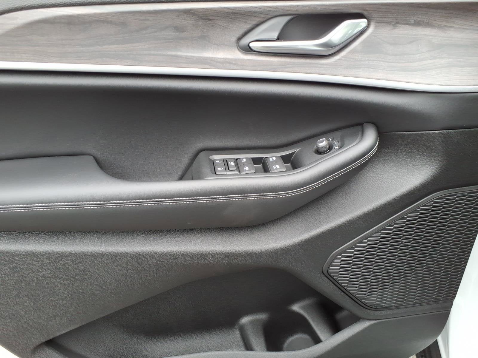 2026 Jeep Grand Cherokee L Laredo Altitude