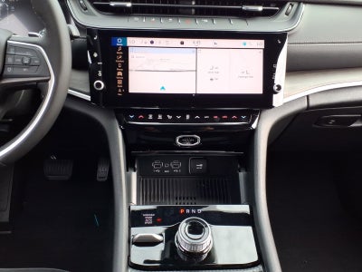 2026 Jeep Grand Cherokee L Laredo Altitude