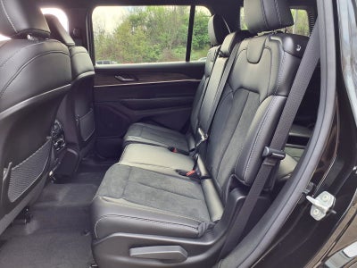 2026 Jeep Grand Cherokee L Laredo Altitude