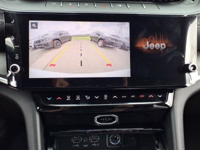 2026 Jeep Grand Cherokee L Laredo Altitude