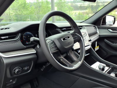 2026 Jeep Grand Cherokee L Laredo Altitude