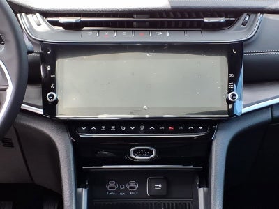 2026 Jeep Grand Cherokee L Laredo Altitude