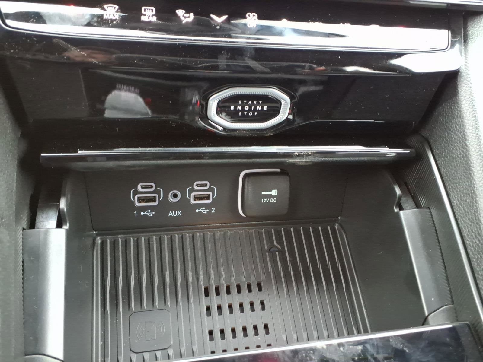 2026 Jeep Grand Cherokee L Laredo Altitude