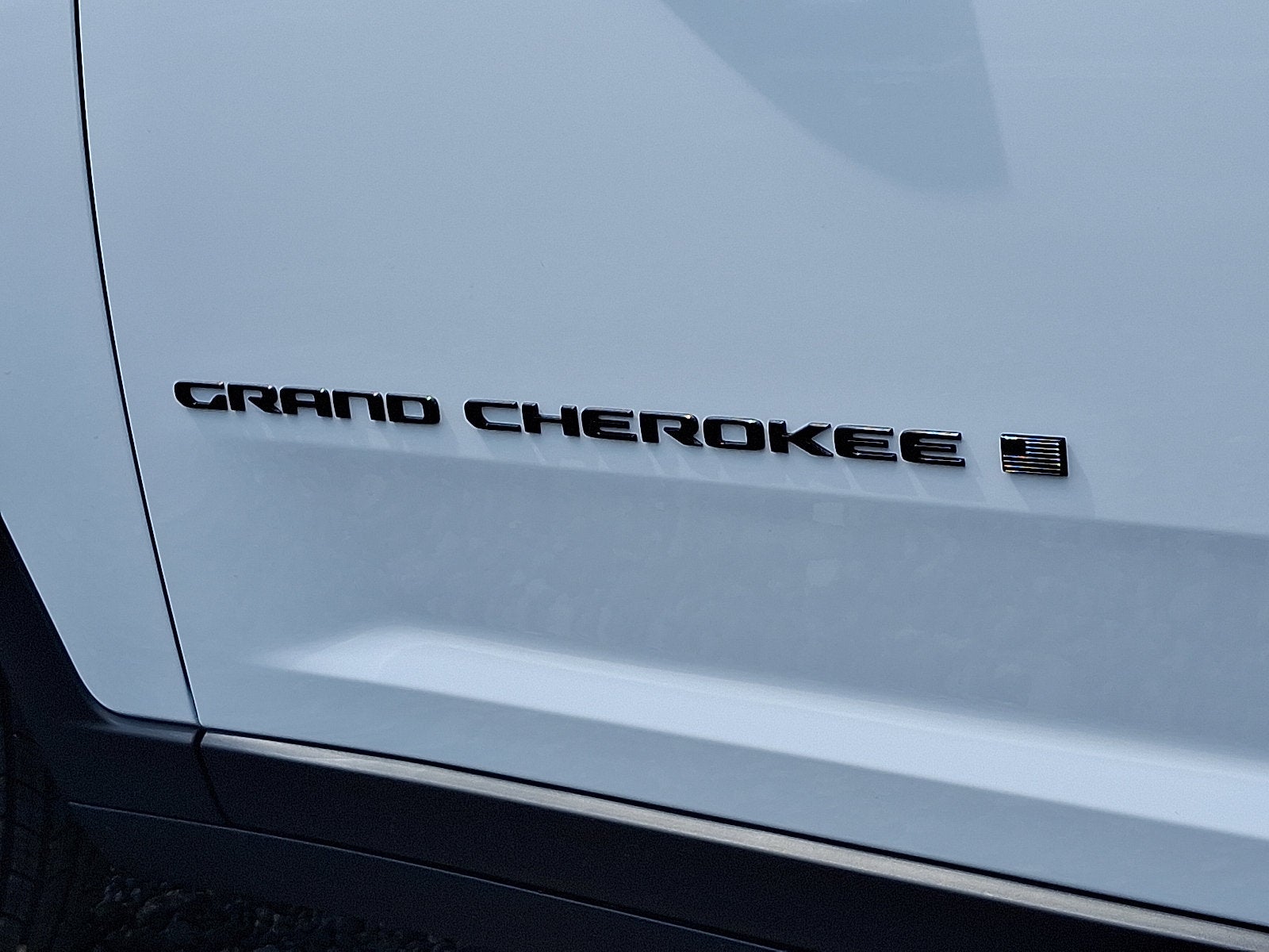 2027 Jeep Grand Cherokee L Laredo Altitude