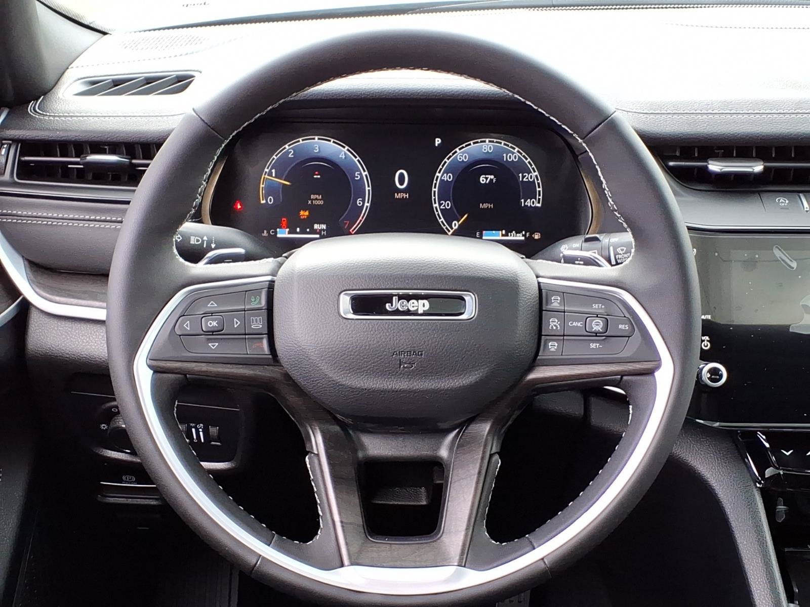 2026 Jeep Grand Cherokee L Laredo Altitude