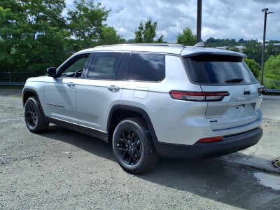 2026 Jeep Grand Cherokee L Laredo Altitude