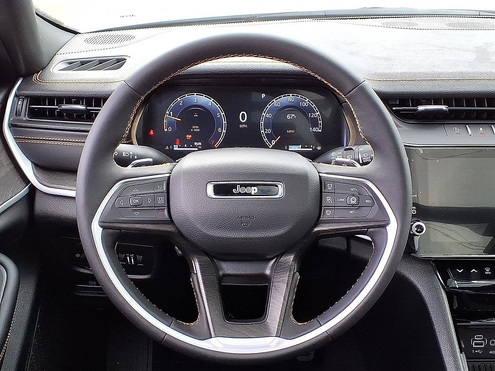 2026 Jeep Grand Cherokee L 85th Anniversary Edition