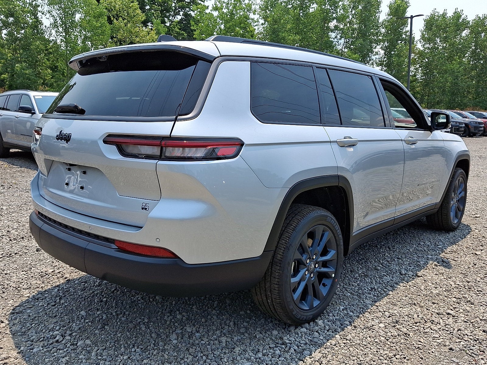 2026 Jeep Grand Cherokee L 85th Anniversary Edition