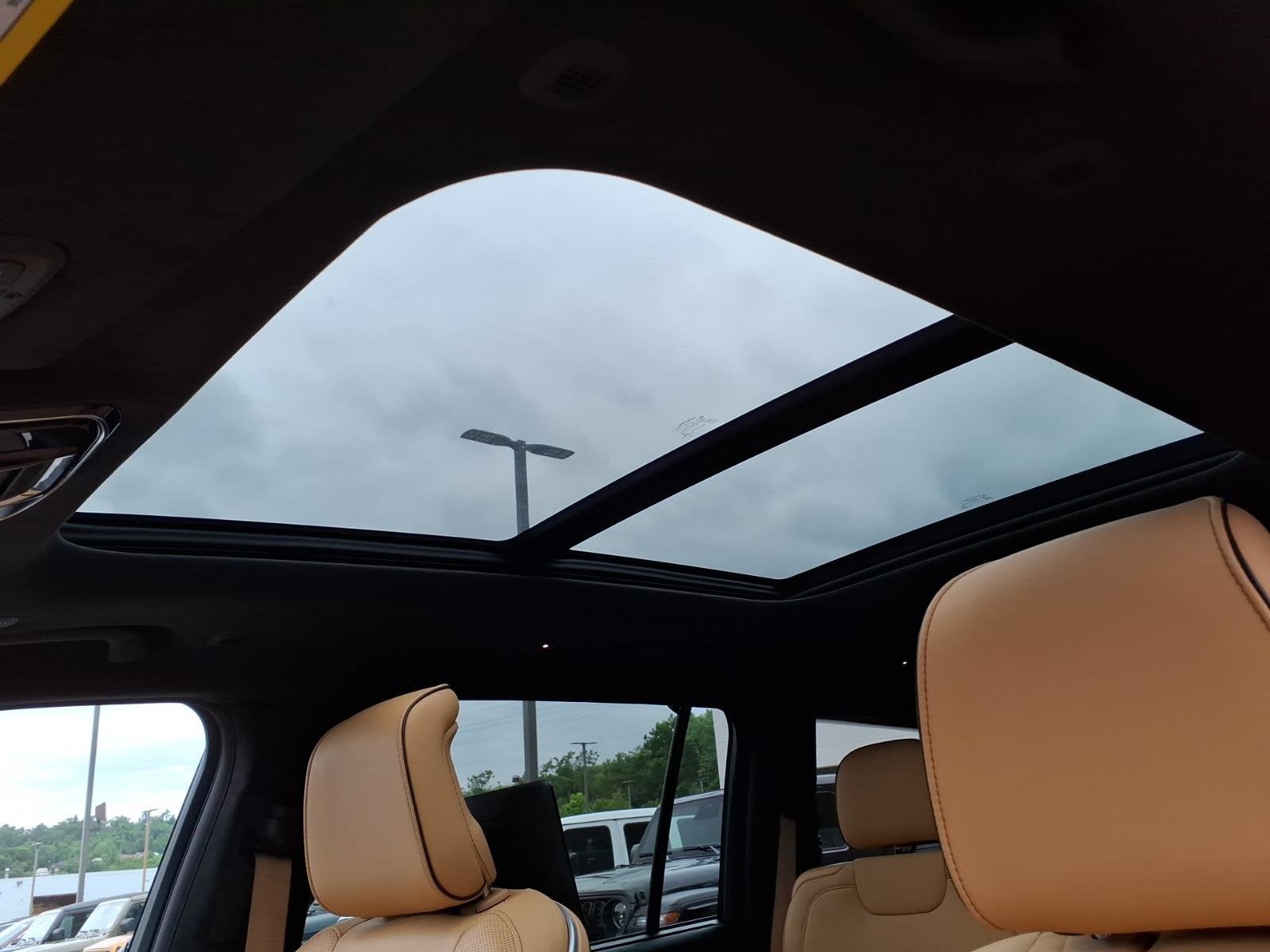 2023 Jeep Grand Cherokee L Summit Reserve