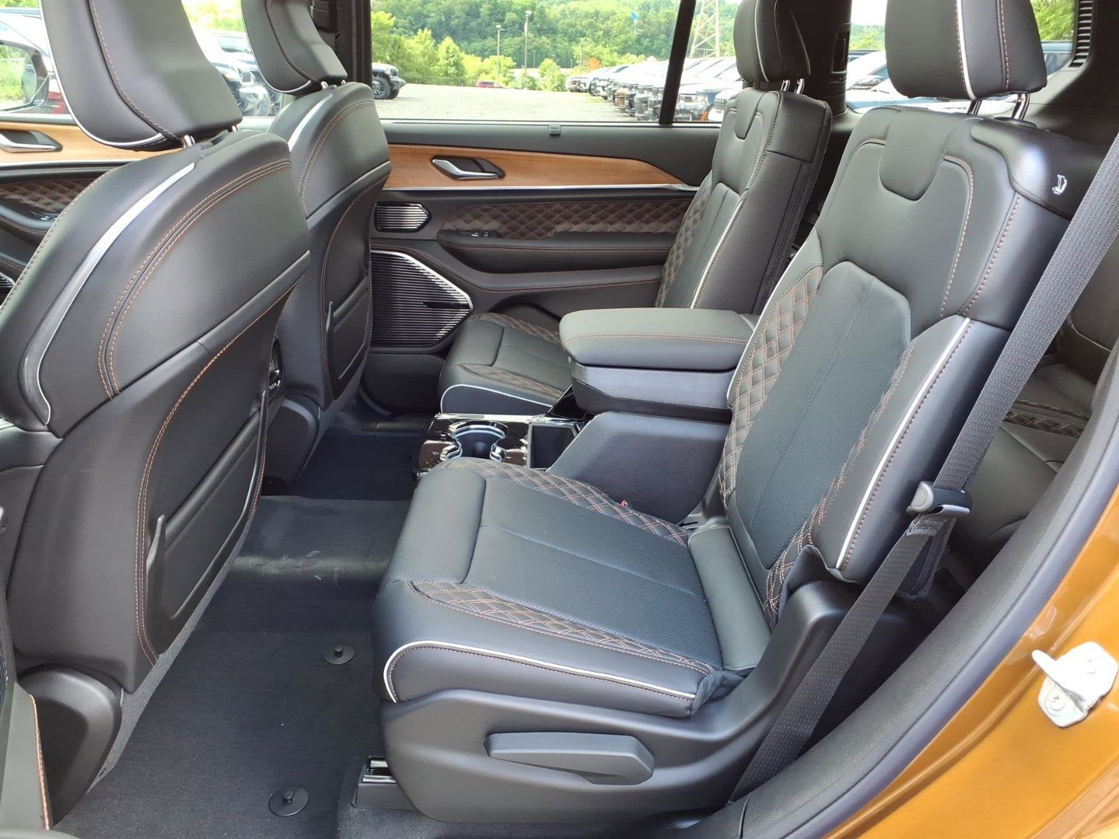2026 Jeep Grand Cherokee L Summit
