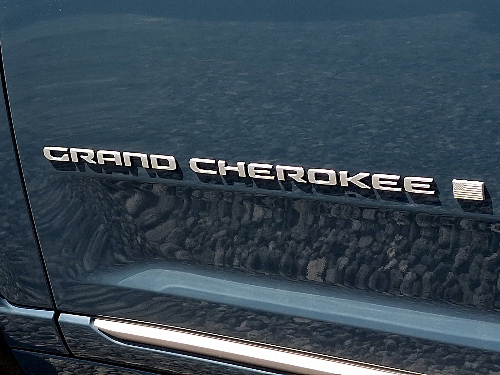 2027 Jeep Grand Cherokee L Summit