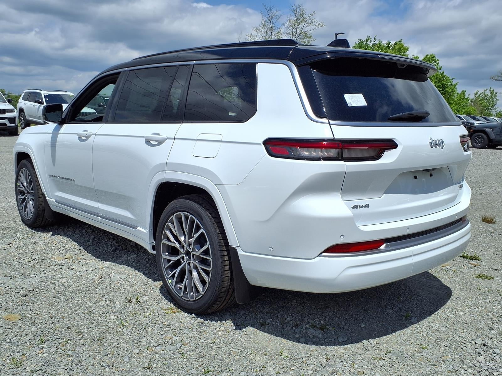 2026 Jeep Grand Cherokee L Summit