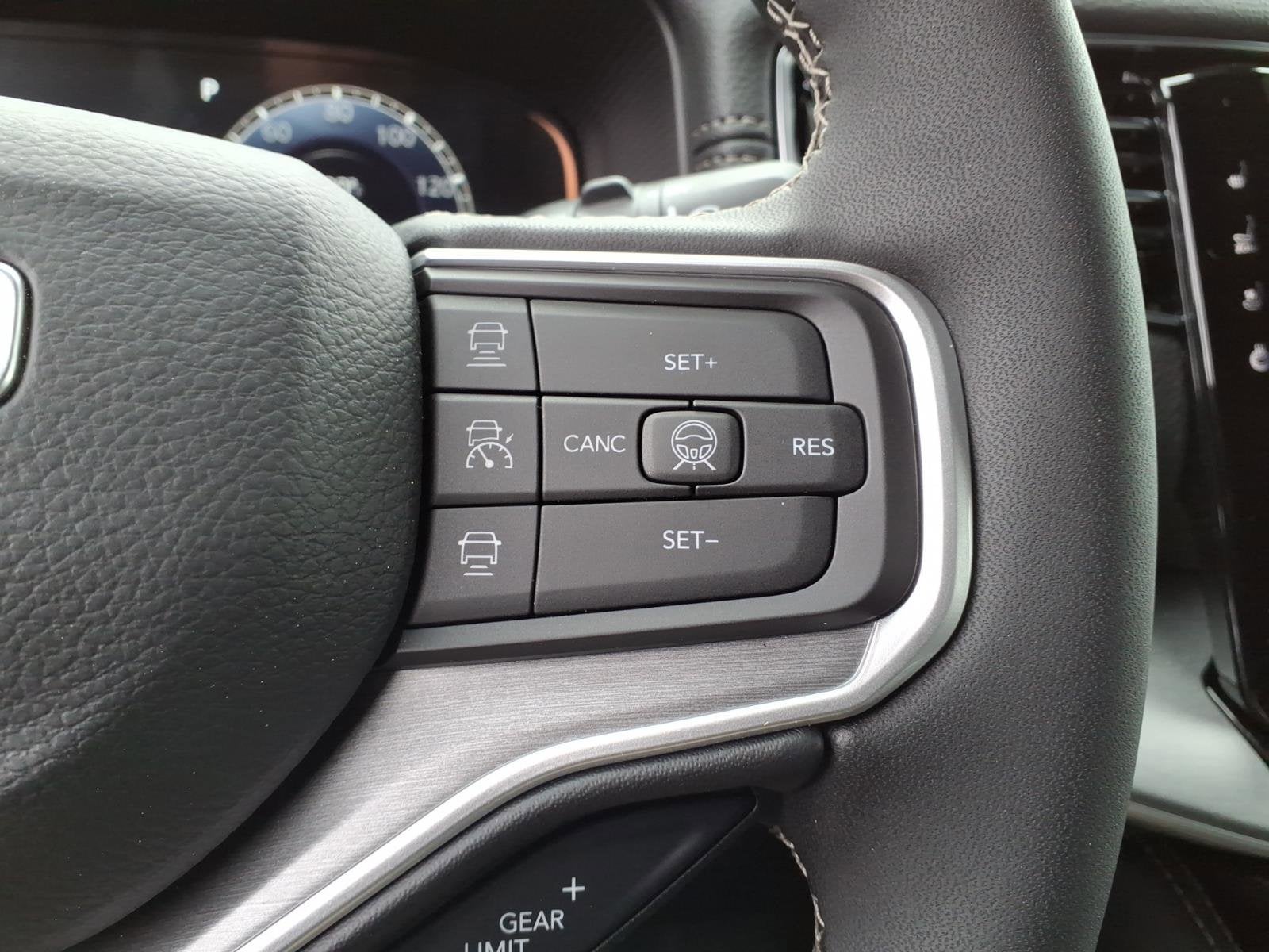 2026 Jeep Grand Wagoneer 4x4