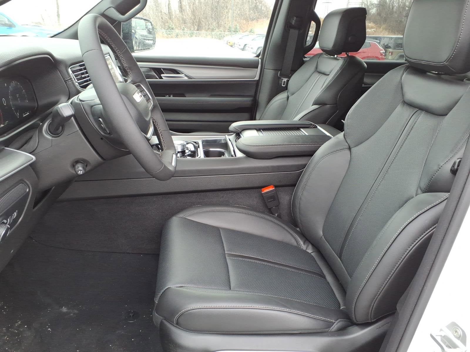 2026 Jeep Grand Wagoneer 4x4