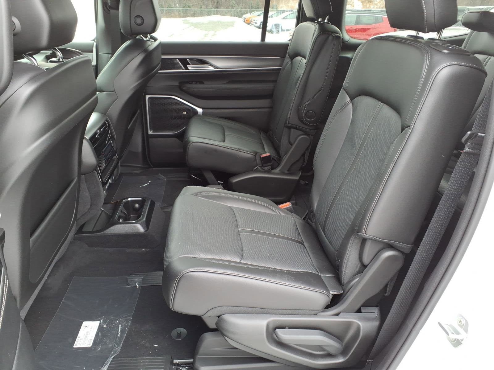 2026 Jeep Grand Wagoneer 4x4