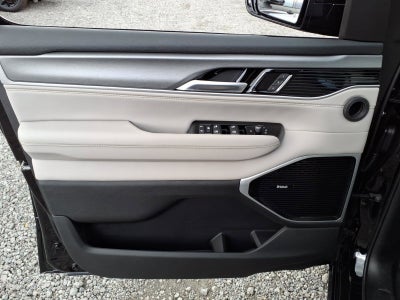 2026 Jeep Grand Wagoneer Limited Reserve