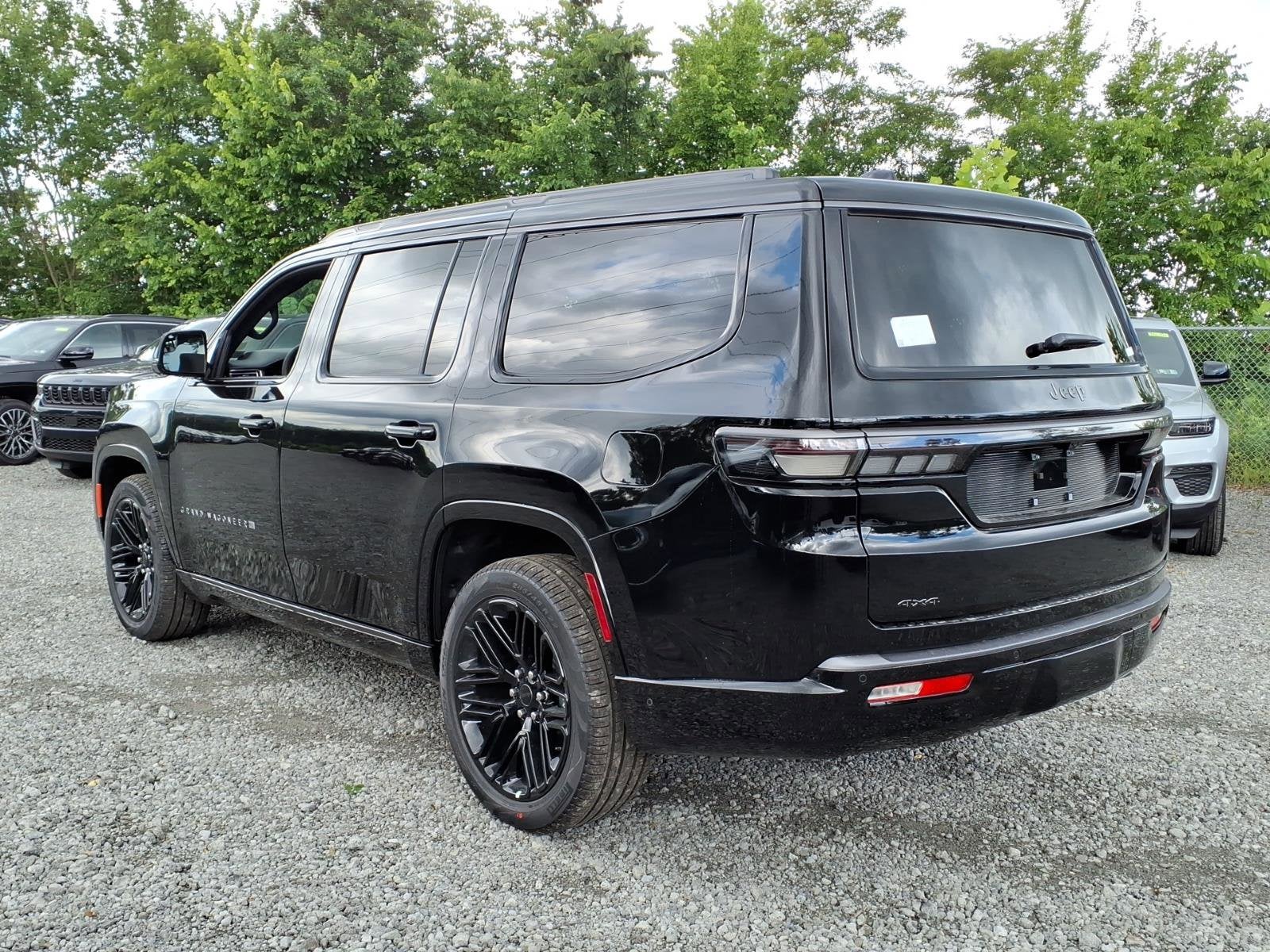 2026 Jeep Grand Wagoneer Limited Reserve