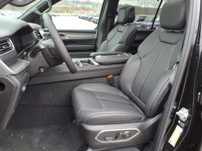 2026 Jeep Grand Wagoneer Limited Reserve