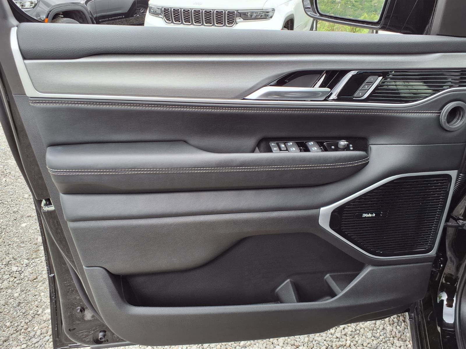 2026 Jeep Grand Wagoneer Limited Altitude